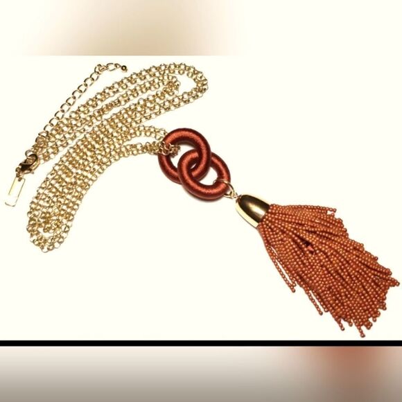 Jewelry Necklace SIGNED INC Gold Tone Chain Tassel Seed Bead Maroon - Picture 1 of 1